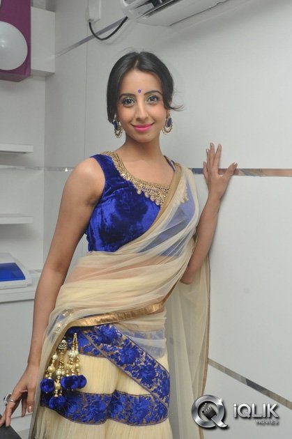Sanjjanaa-Launches-Naturals-Family-Salon-and-Spa